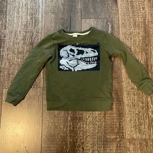 🌹Carter’s size 6 T-Rex sweatshirt with reversible sequins